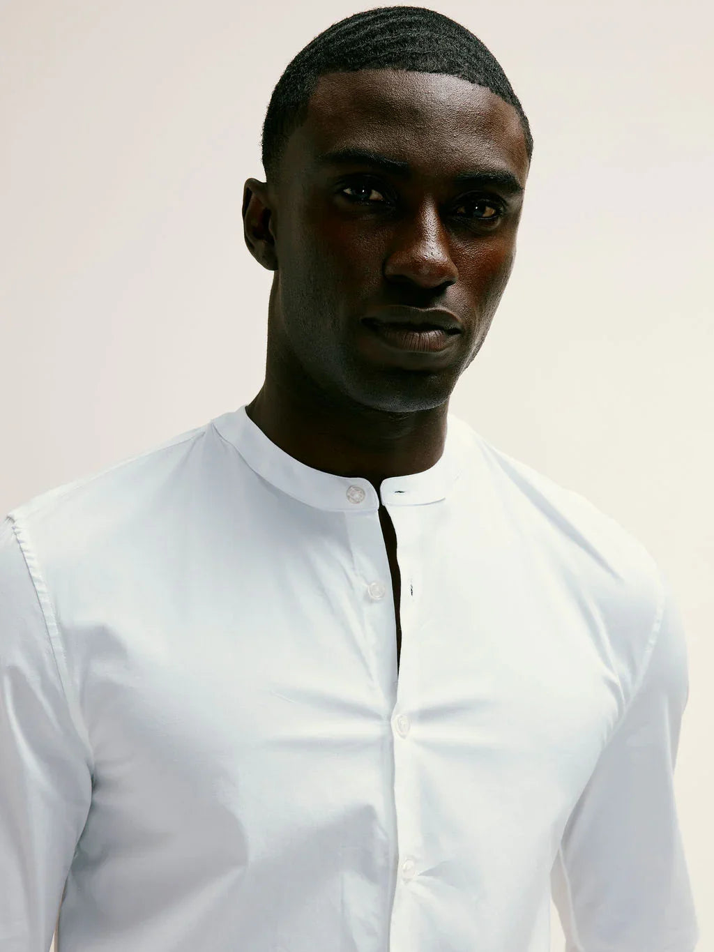 Regent Poplin Grandad-Collar Shirt in Glacier White