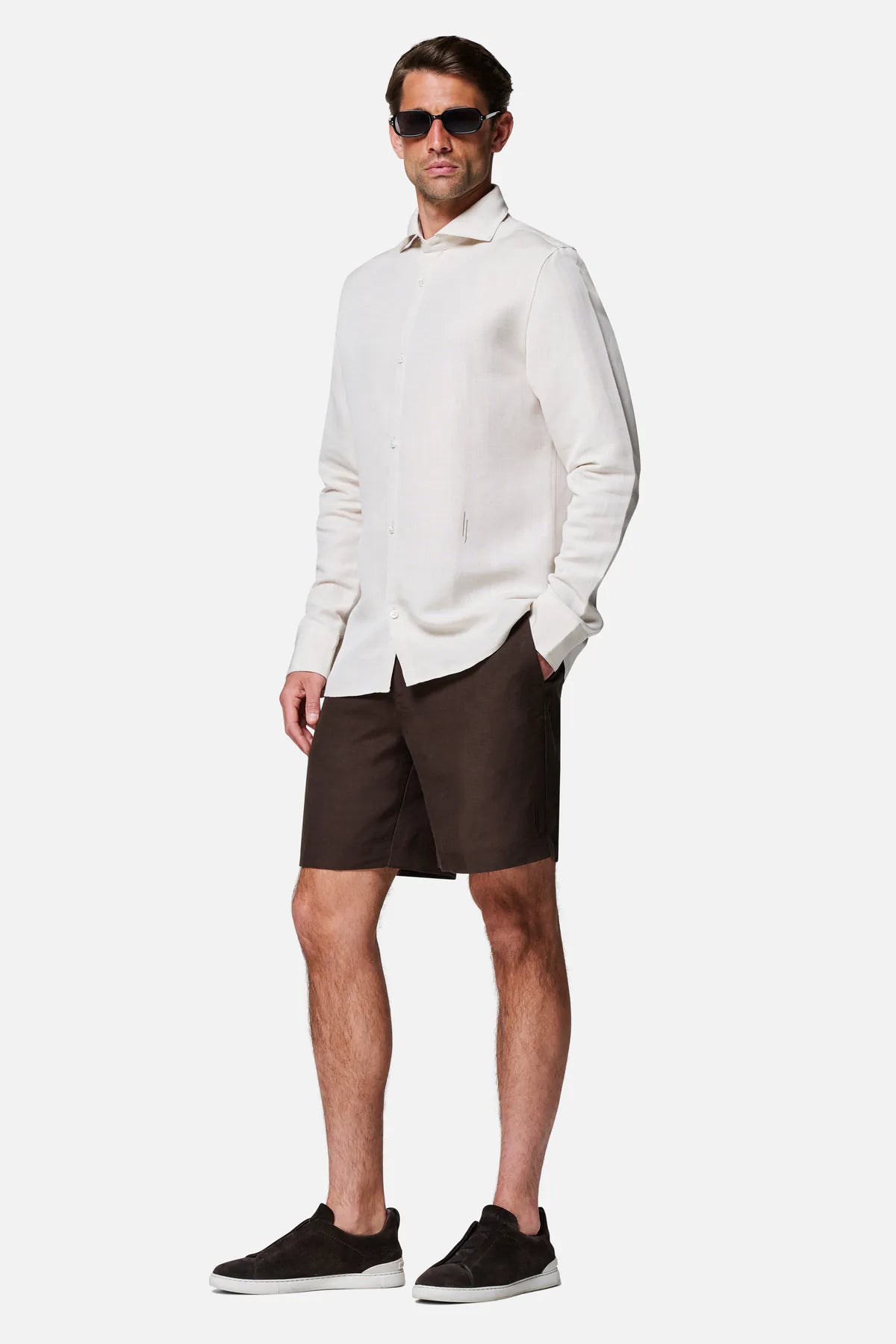 Brandon Safari Single Pleated Linen Shorts