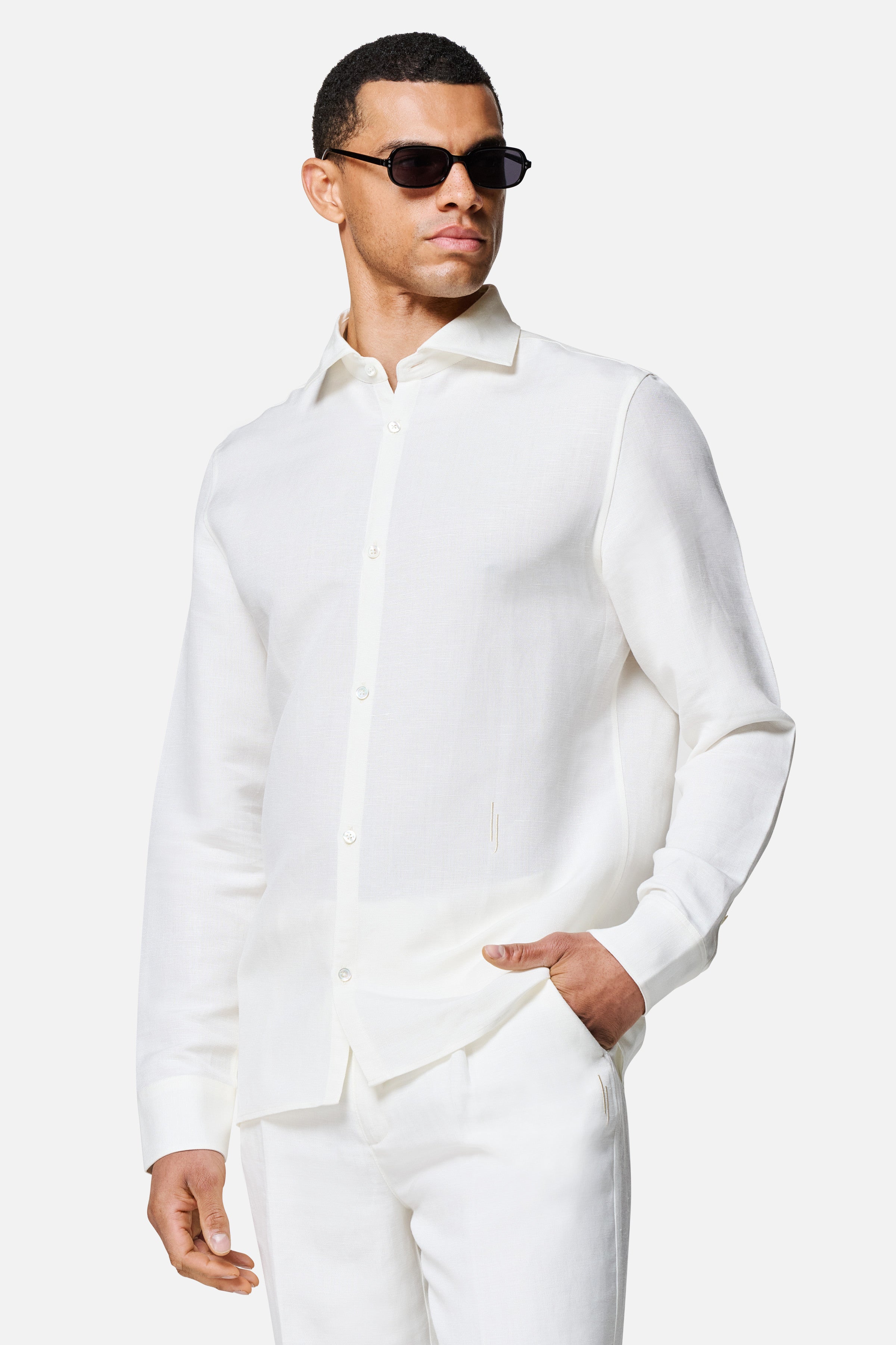Emilio Cutaway Collar Linen-viscose Shirt