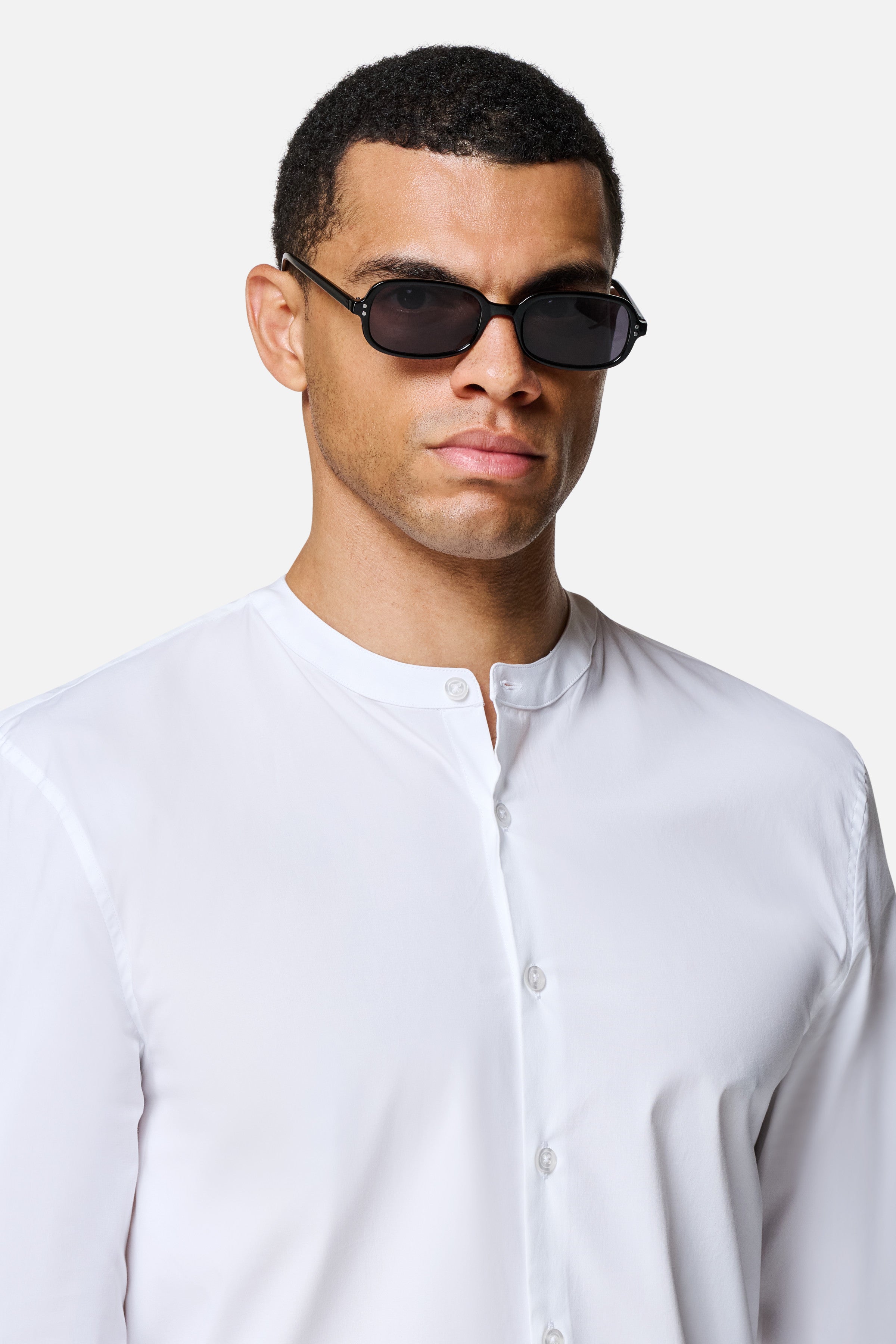 Regent Poplin Grandad-Collar Shirt