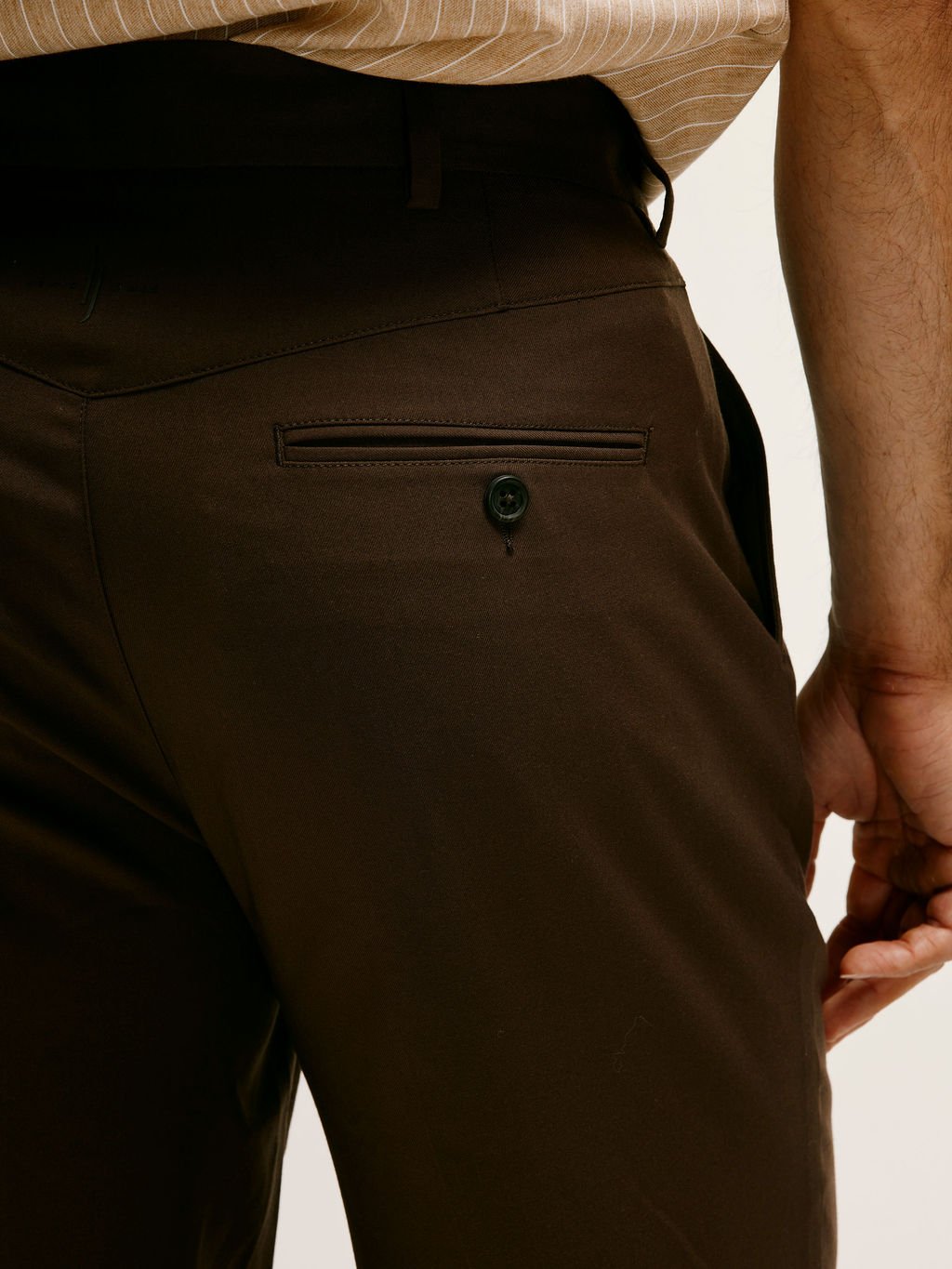 TAILORED STRAIGHT FIT TROUSERS IN BROWN - Lewis James