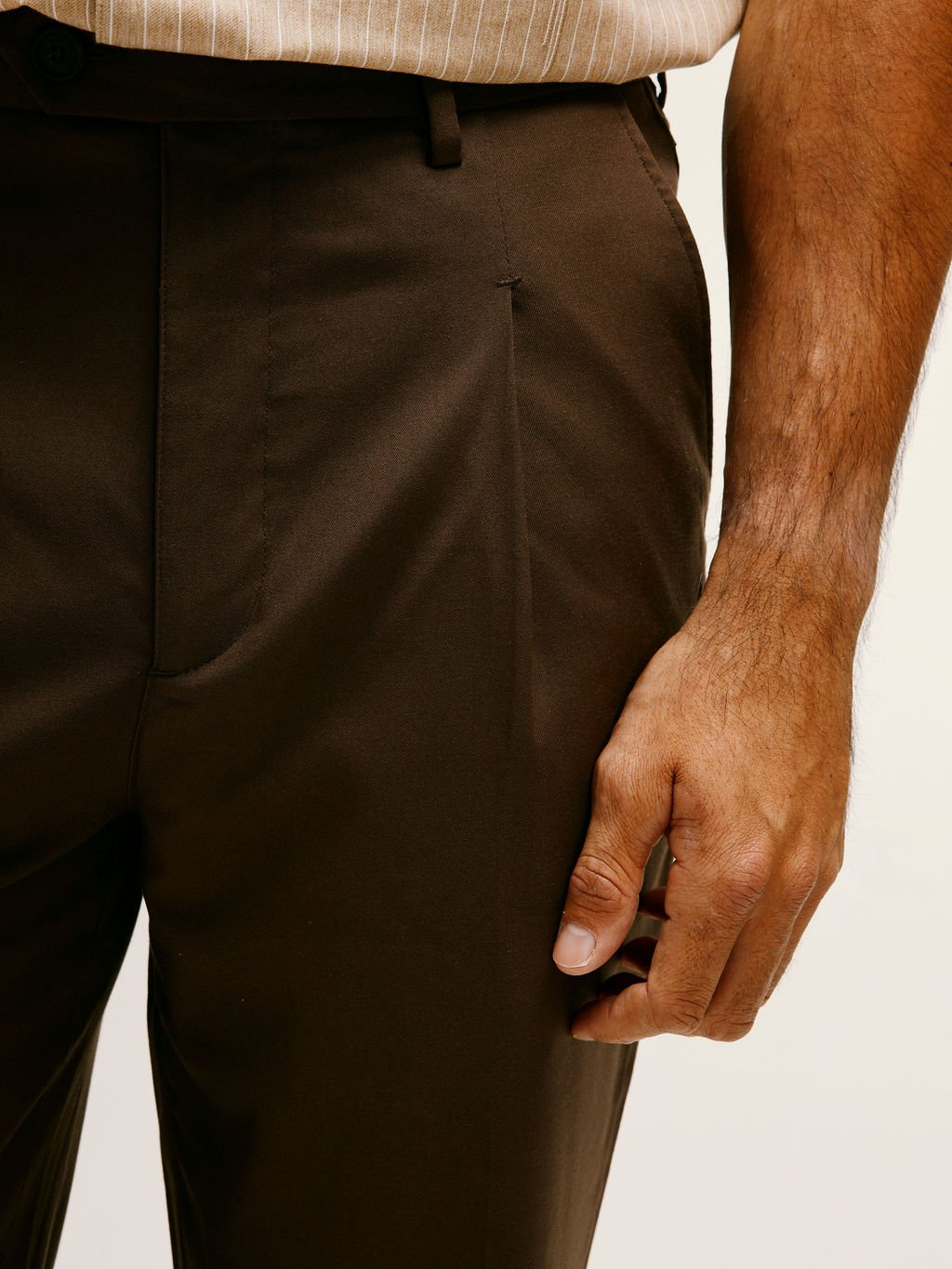 TAILORED STRAIGHT FIT TROUSERS IN BROWN - Lewis James