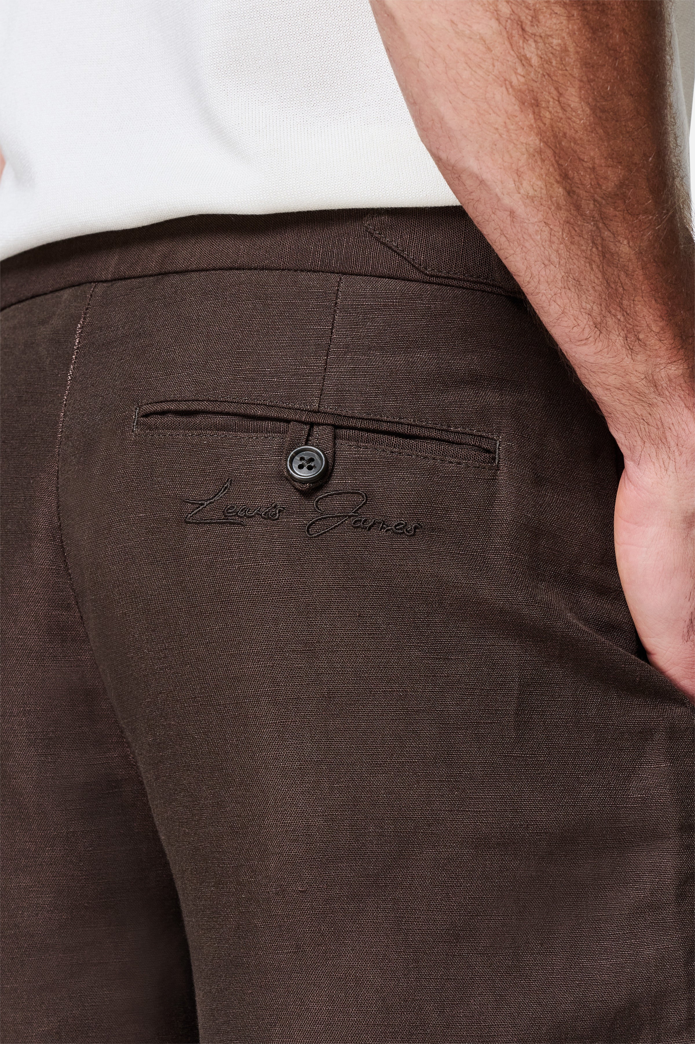 Brandon Safari Single Pleated Linen Shorts