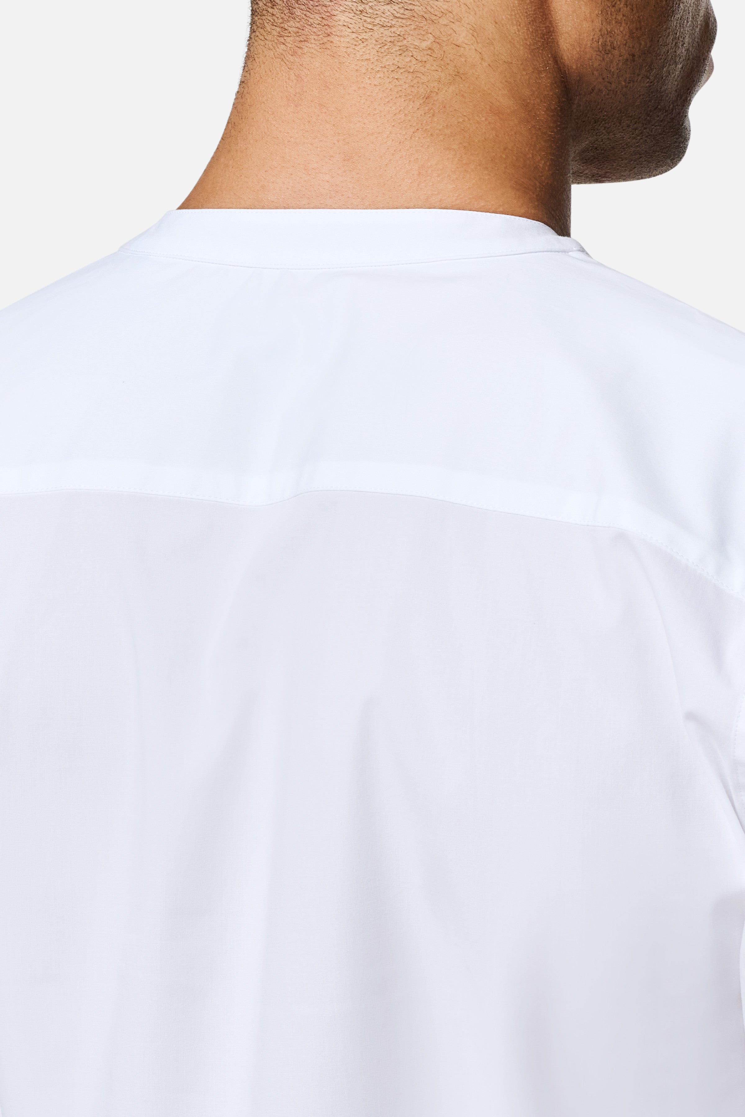 Regent Poplin Grandad-Collar Shirt