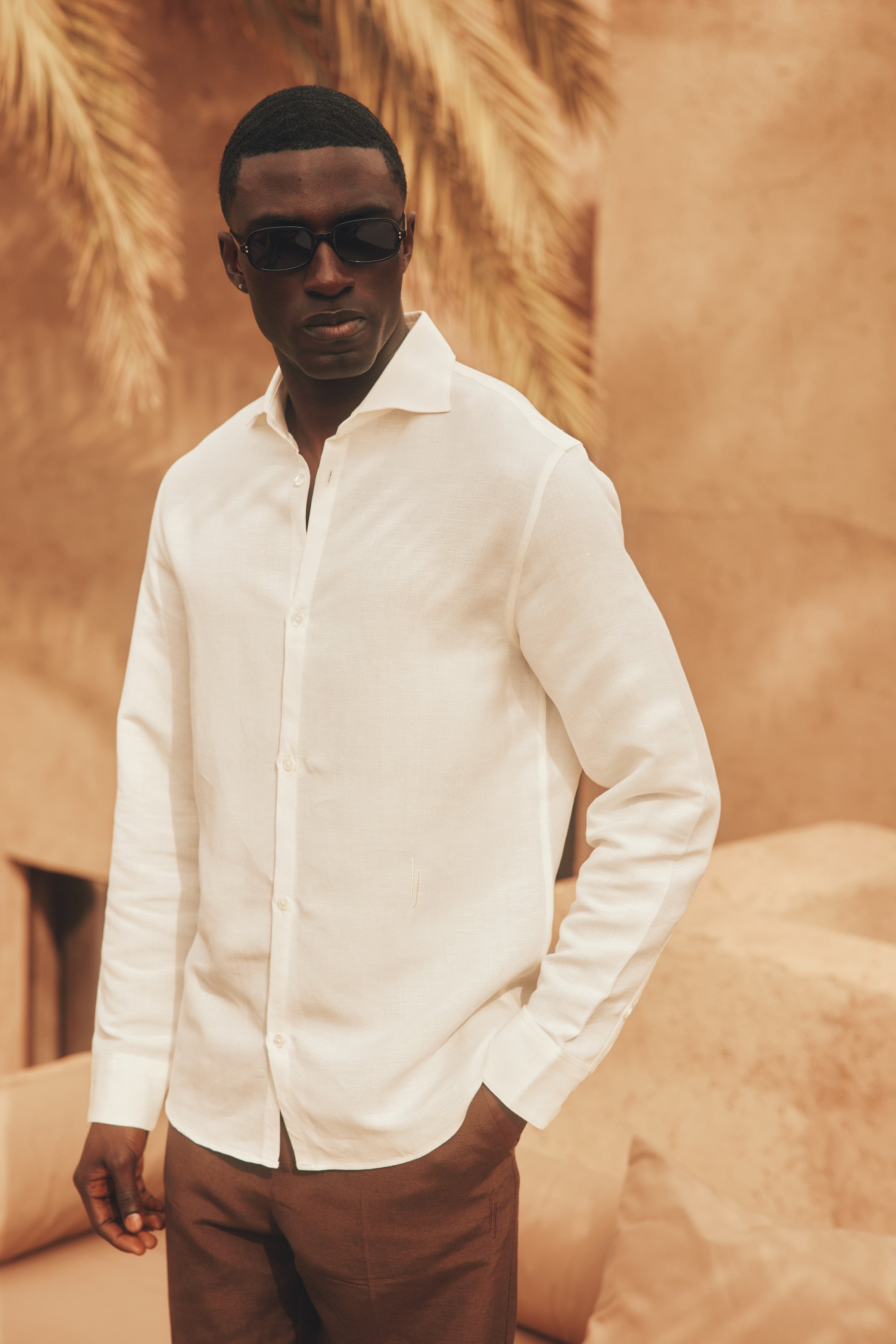 Emilio Cutaway Collar Linen-viscose Shirt