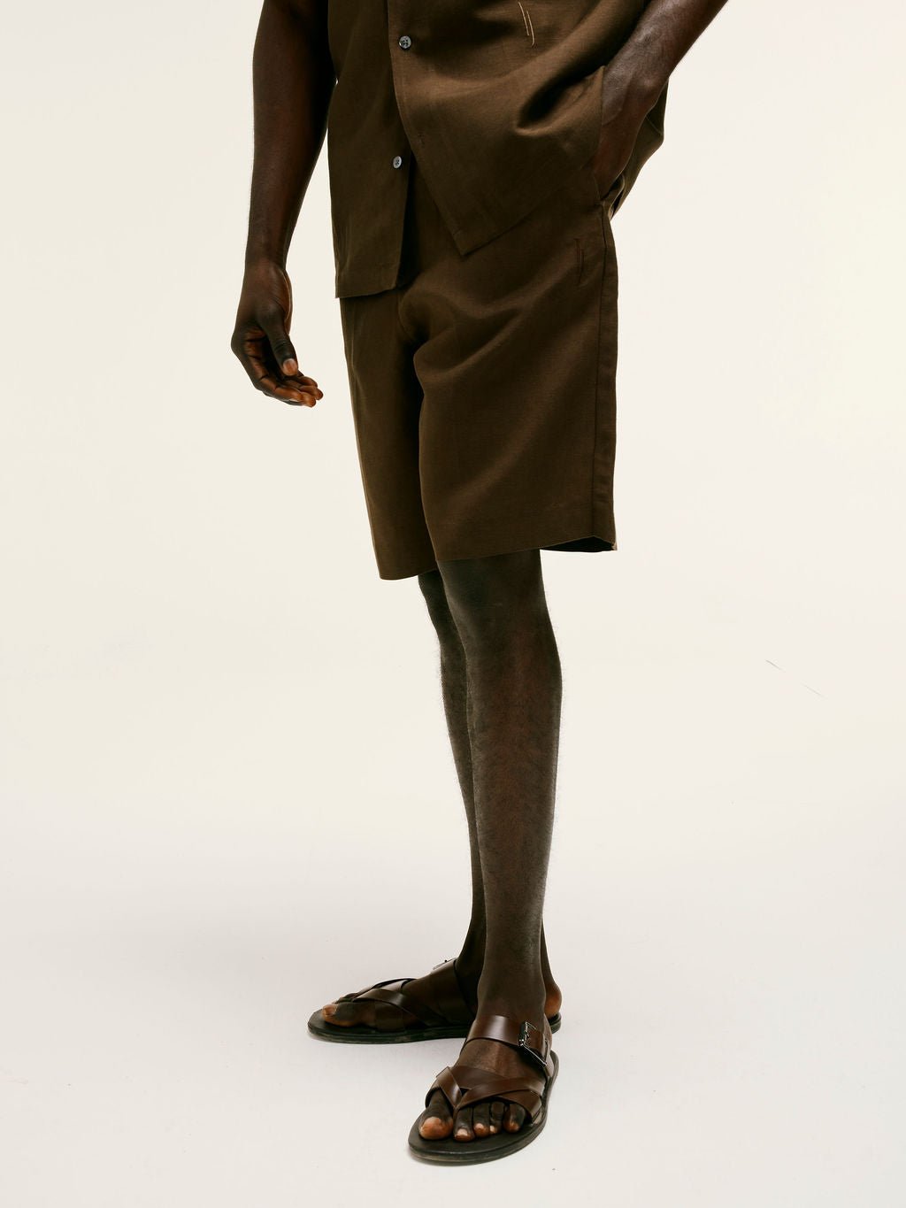 Relaxed Linen - Blend Shorts in Chocolate Brown - Lewis James